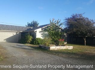 320 N Matriotti Ave, Sequim, WA 98382