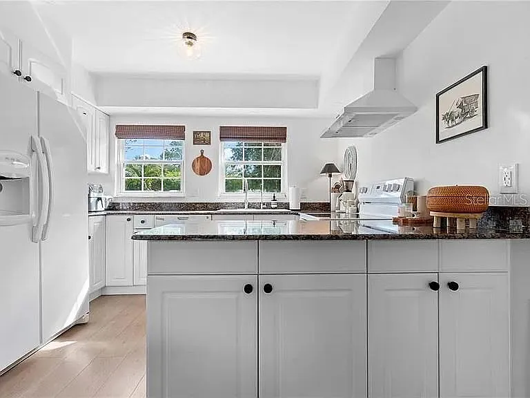 8067 123rd St — Photo 12