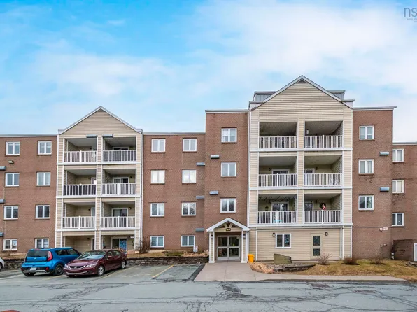 15 Langbrae Dr #417, Halifax, NS B3M 3W5