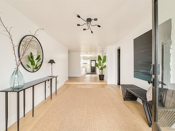 4th image of 2301 Brentwood Street
