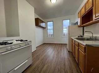 323 Ashford St APT 3, Brooklyn, NY 11207