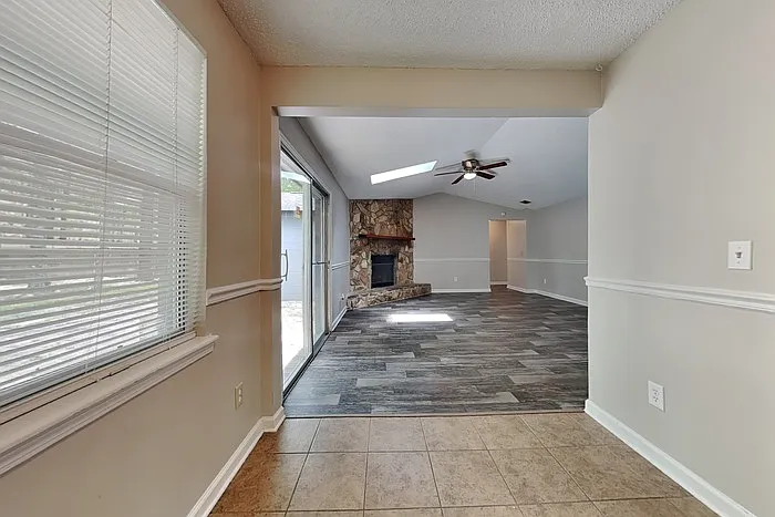 2626 Pinewood Blvd S — Photo 7