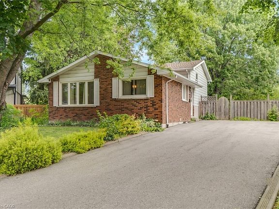 4th image of 108 Fassett Ct
