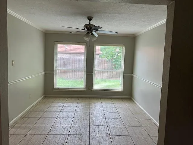 7407 Navidad Rd — Photo 10