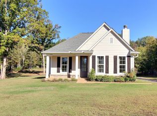 3290 Raleigh Lagrange Dr, Rossville, TN 38066