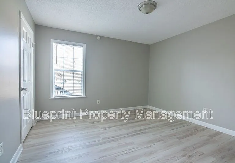 7721 1st Ave S #8 — Photo 7