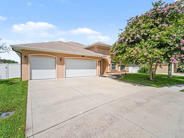 2934 Tuscarora Ct — Photo 25