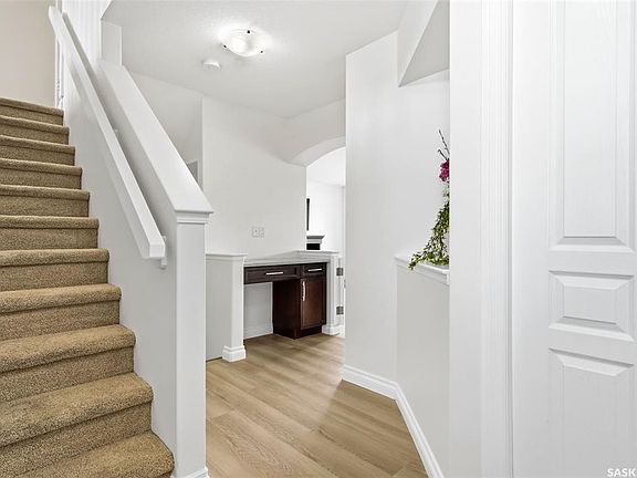 5th image of 4537 Padwick ROAD