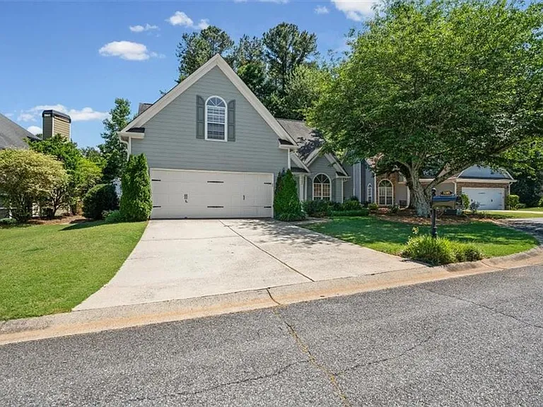 3105 Ballet Ct SE — Photo 30
