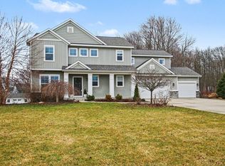 6342 Eaglewood Dr, Hudsonville, MI