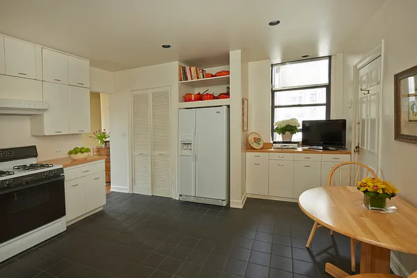 Sold by Brown Harris Stevens | media 16