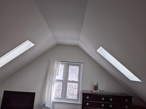 5th image of 1422 W Diversey Pkwy #2