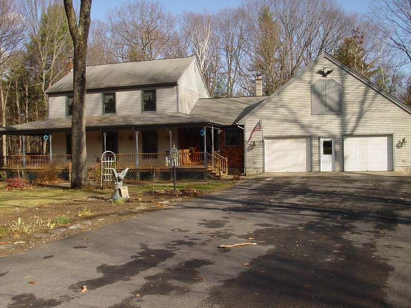 1st image of 7 Birchwood Dr