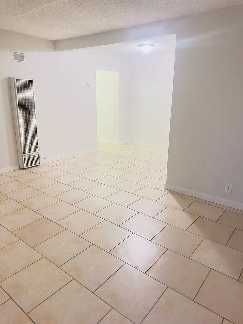 3 bed, 2.0 bath, $2,646 — Photo 3