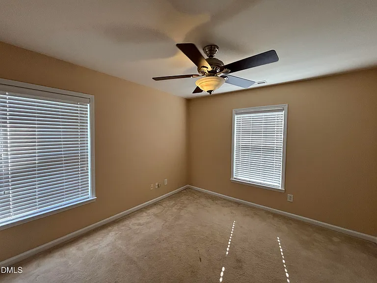 302 Lime Creek Ct — Photo 29