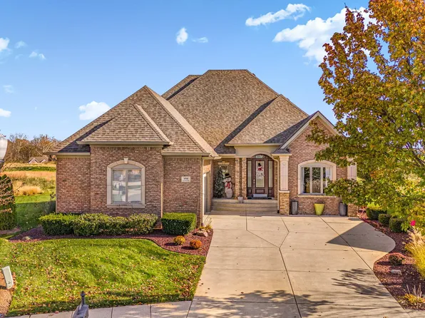 4508 Lexington Row, Greenwood, IN 46143