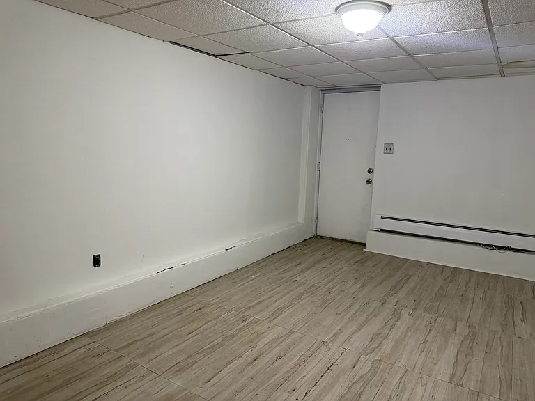 67 Saint Pauls Ave #1 — Photo 25