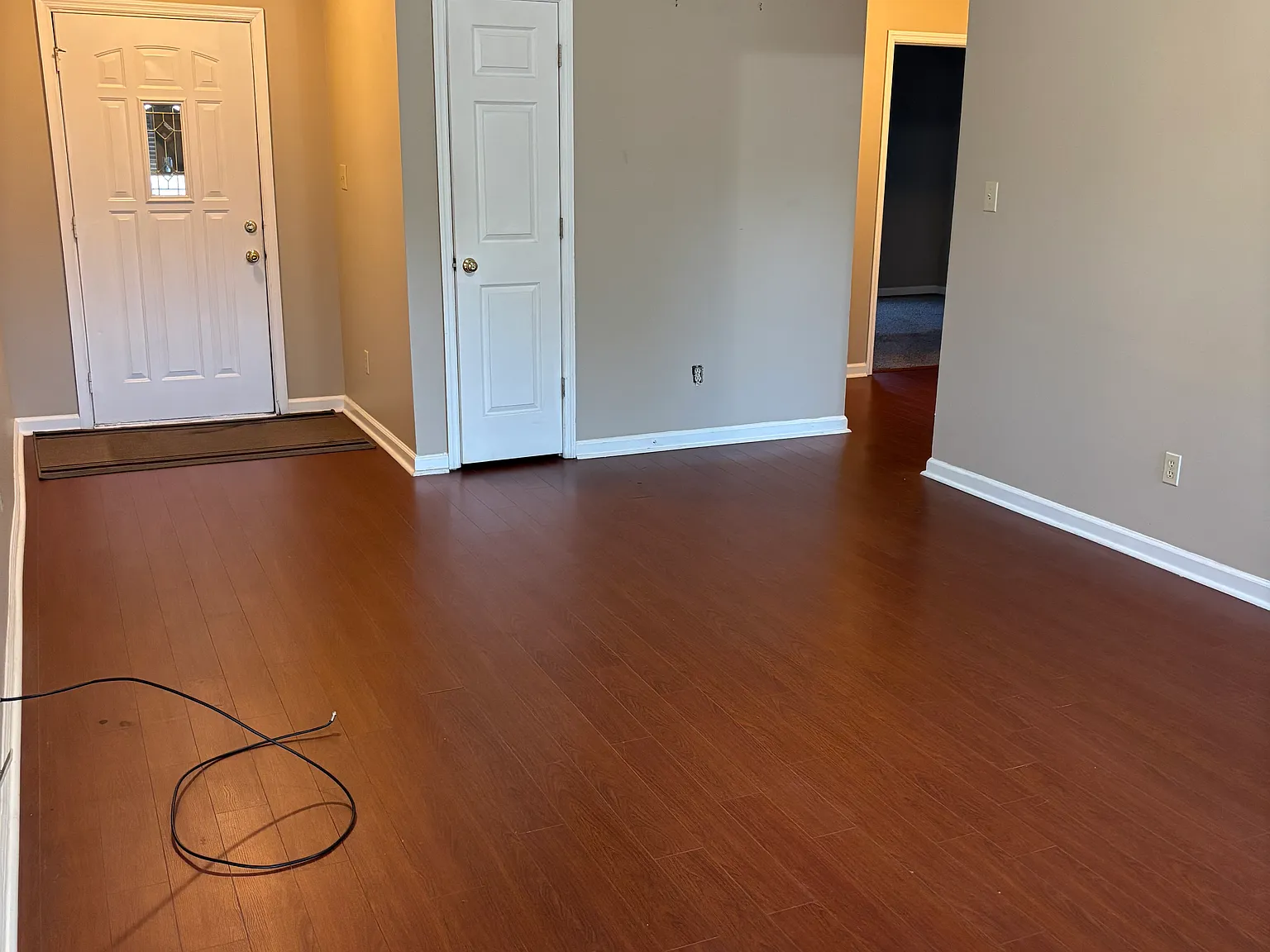 3 bed, 1273 sqft, $1,595 — Photo 4