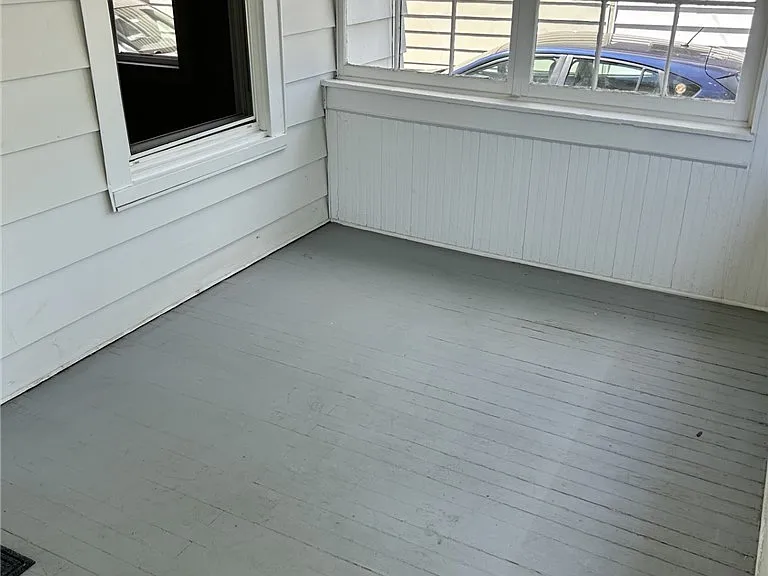 169 Horseheads Blvd — Photo 2
