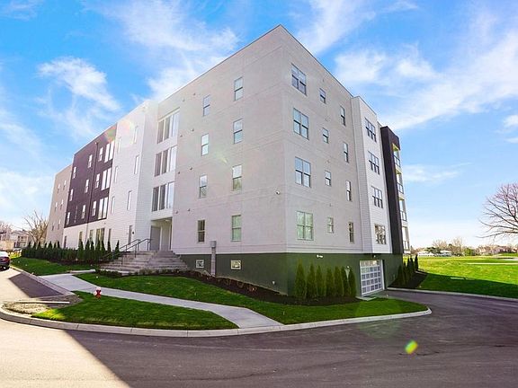 2nd image of 5339 Highpointe Lakes Dr #104