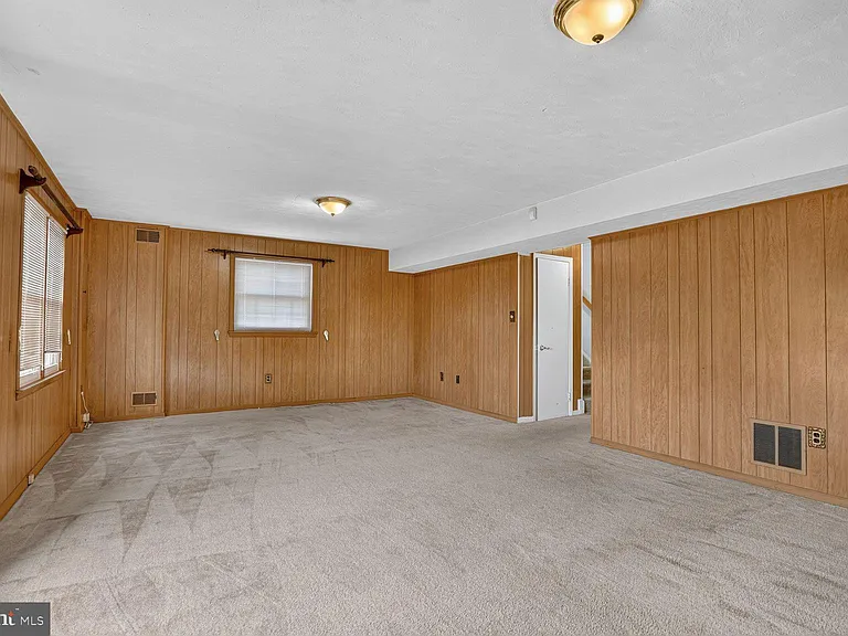 9457 Jenerio Ct — Photo 23