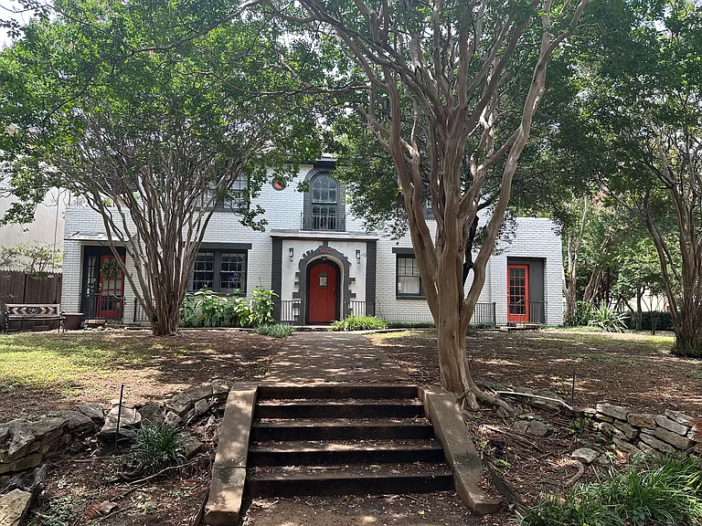 3827 Bowser Ave #L — Photo 9