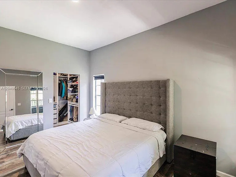 21475 SW 90th Pl — Photo 15