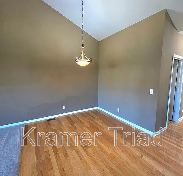 25587 Portico Ln — Photo 8