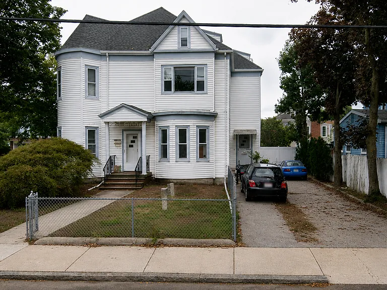 254 Harvard St #1 — Photo 18
