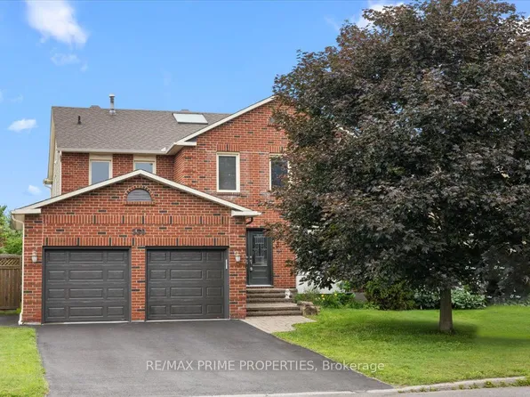 556 Falwyn Cres, Ottawa, ON K4A 2A4