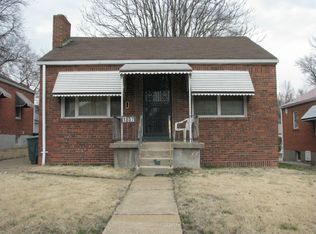 1807 Eton Ln, Saint Louis, MO