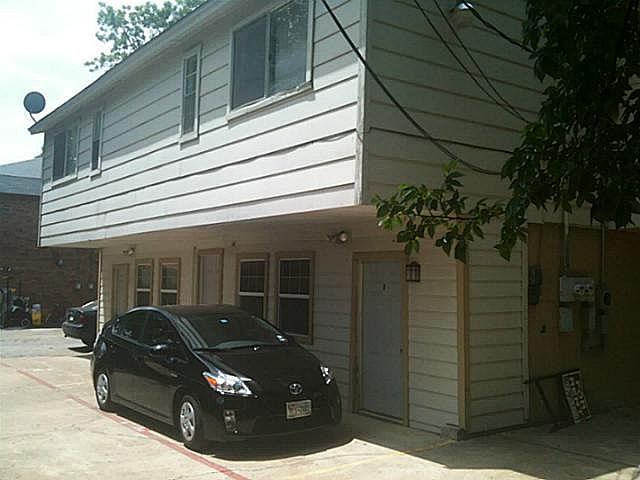 2nd image of 307 E Mitchell St APT D