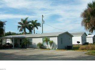 9975 Dolphin Bay Ct, FORT MYERS, FL 33905