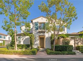 24 Lacebark, Irvine, CA