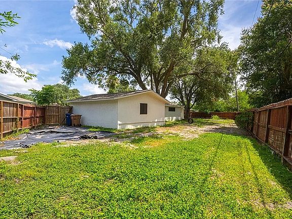 3rd image of 5729 Abby Dr