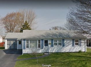 5 Scott Ln, Bristol, RI 02809