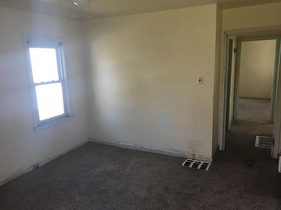 5th image of 3410 N Brouse Ave