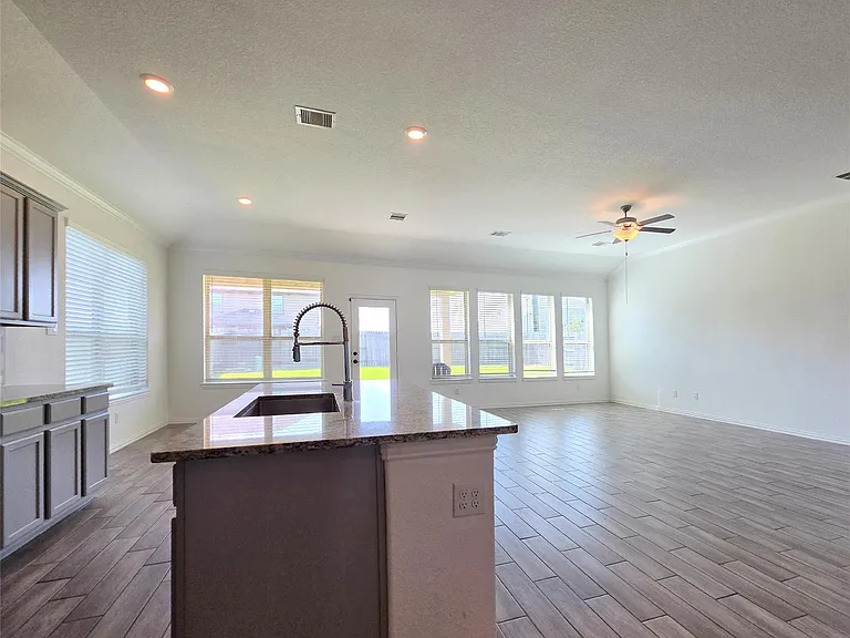 4826 Albany Ridge Ln — Photo 5