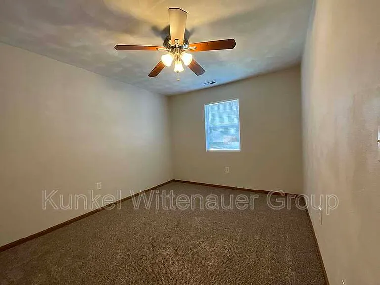 1806-3 Jamestown Rd — Photo 10