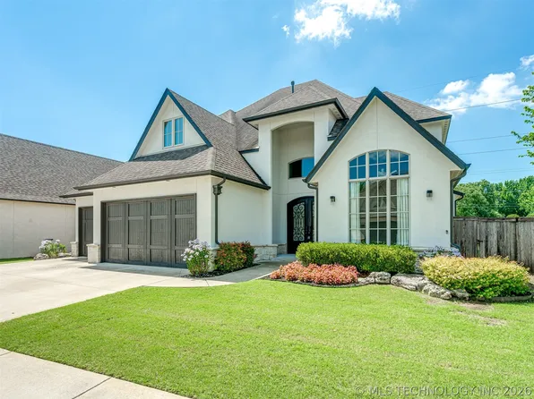5902 E 110th Pl, Tulsa, OK 74137