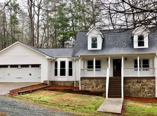 31 River Ln #3, Ellijay, GA 30536