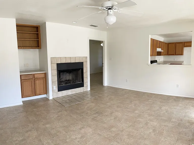 817 Saddlewood Blvd #A — Photo 2