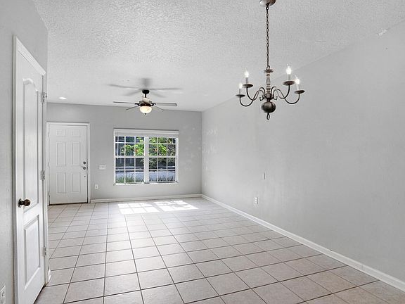3rd image of 4501 Kennewick Pl #1