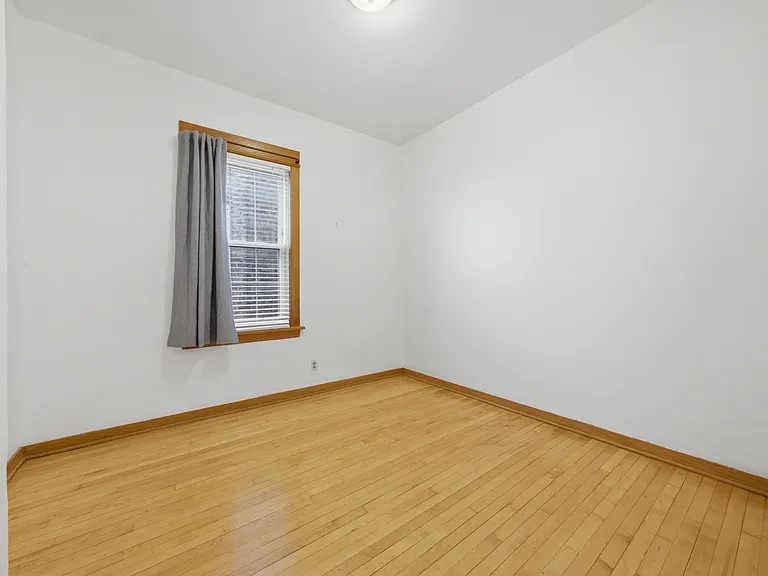 6230 N Wayne Ave #2 — Photo 9