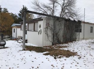 28 Cooney Trailer Park Ln, Roberts, MT 59070