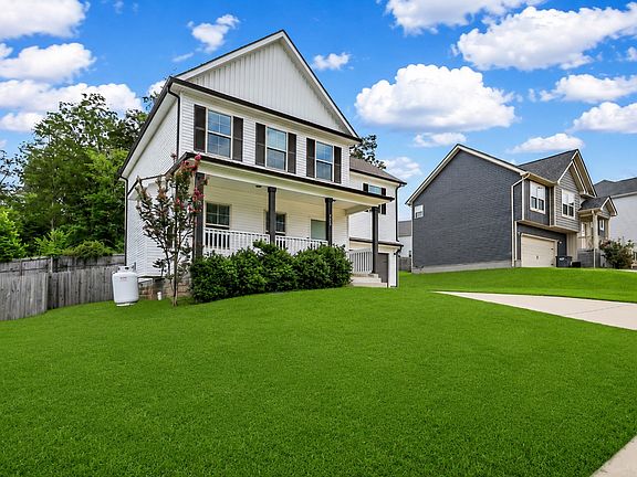5th image of 1381 Sussex Dr