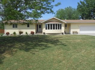 1530 14th Ave N, Wahpeton, ND 58075