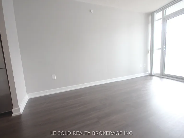 38 Dan Leckie Way #1205 — Photo 16