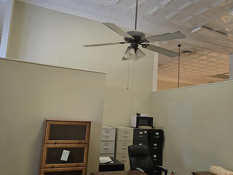 301 Broad St — Photo 13