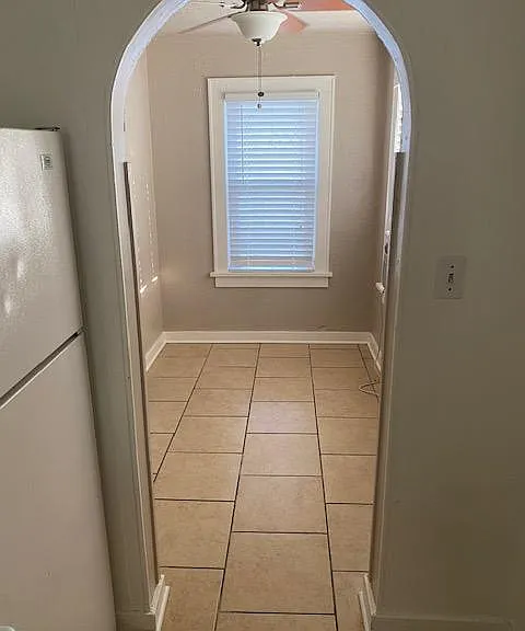 319 Keith St — Photo 5